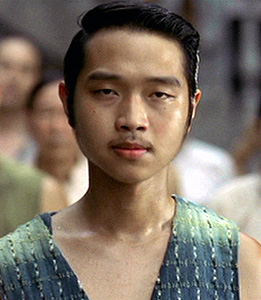 I guess your name is <b>He Wen</b> Hui. - KungFuHustle+2004-73-b