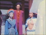 Lee Bing as Pai Wu-shang at extreme right in white, in foreground